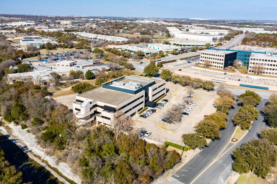 More Photos Of 1812 Centre Creek Dr, Austin Office For Lease