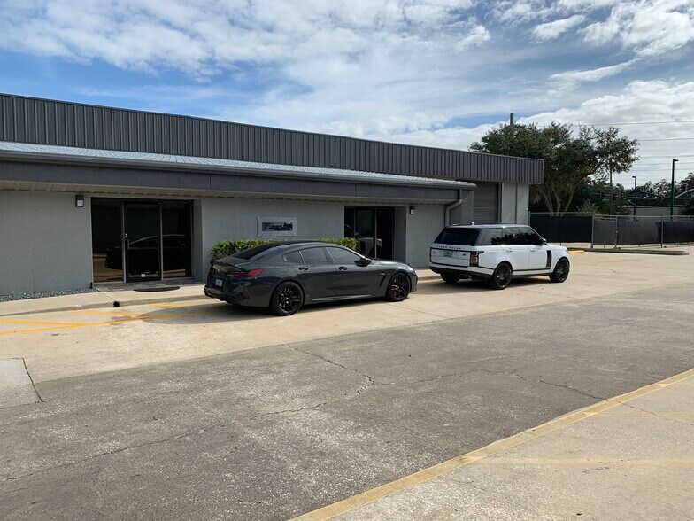 More Photos Of 1090 Rainer Dr, Altamonte Springs Warehouse For Lease