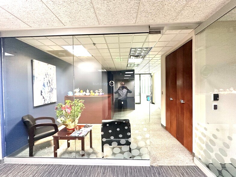 More Photos Of 707 E 80th Pl, Merrillville Office For Lease