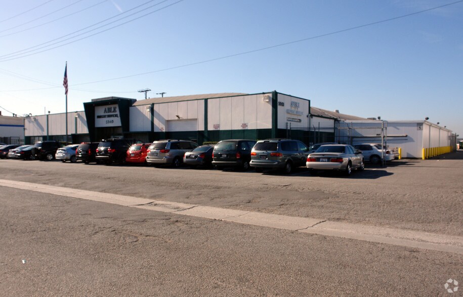 More Photos Of 5340 W 104th St, Los Angeles Refrigeration Cold Storage For Lease