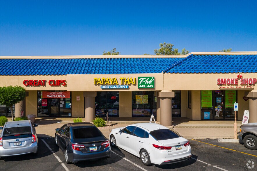 More Photos Of 2650-2702 E University Dr, Mesa Storefront For Lease