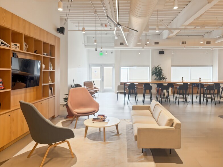 More Photos Of 15169 N Scottsdale Rd, Scottsdale Coworking Space