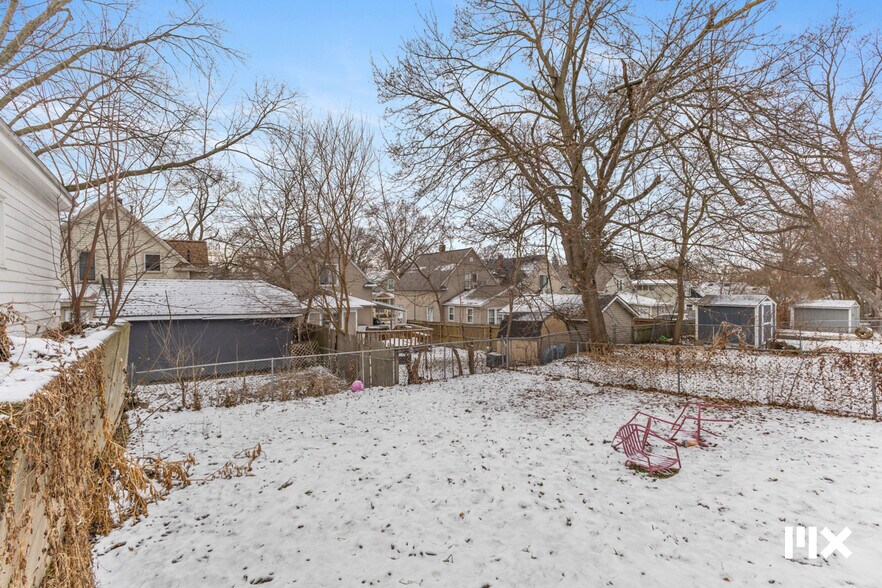 More Photos Of , Grand Rapids Multifamily For Sale