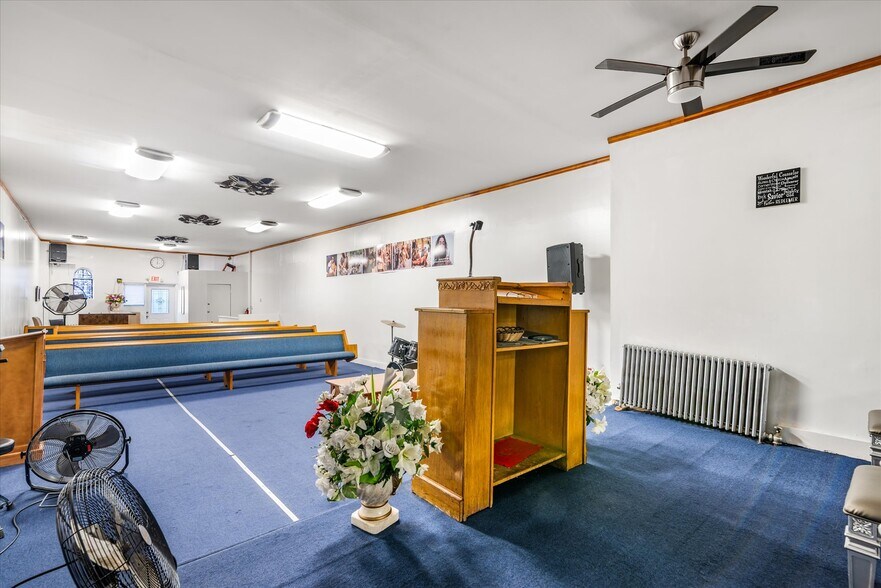 More Photos Of 119-07 Sutphin Blvd, Jamaica Religious Facility For Sale