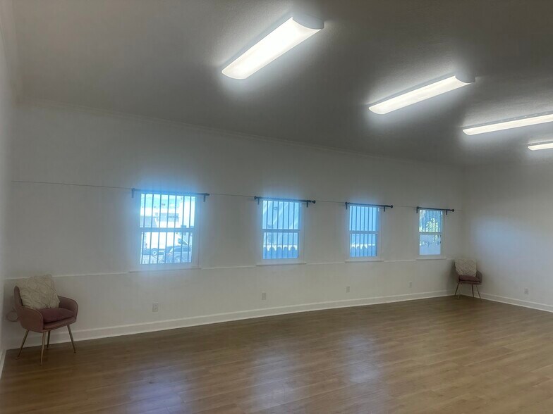 More Photos Of 6200-6300 Wilmington Ave, Los Angeles Restaurant For Lease