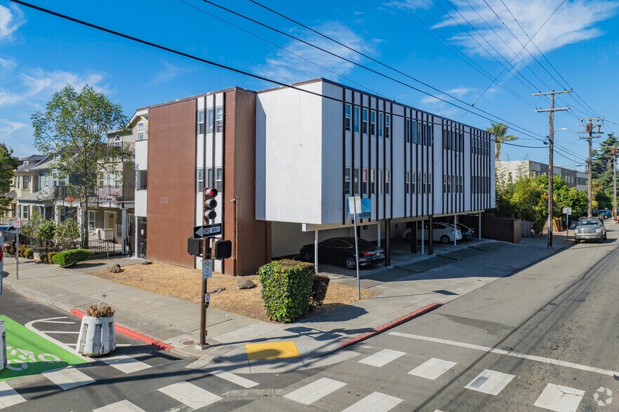 Primary Photo Of 2500 Dana St, Berkeley Apartments For Sale