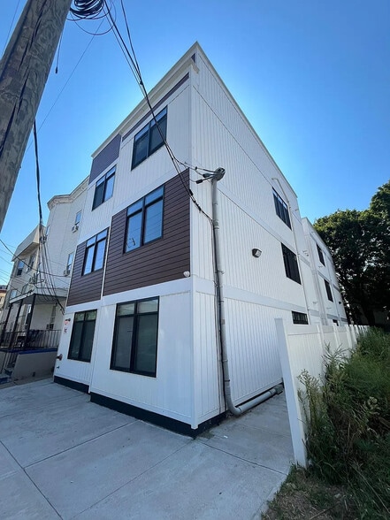 More Photos Of 141-143 Governor St, Paterson Apartments For Sale
