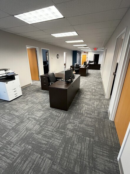 More Photos Of 612-614 Cepi Dr, Chesterfield Office For Sale