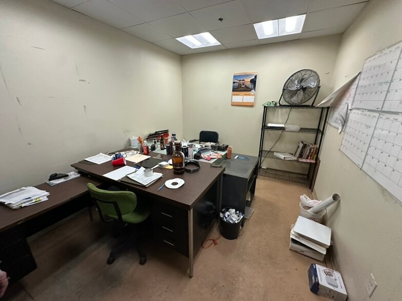 More Photos Of 638 Lake St, Wilson Freestanding For Sale