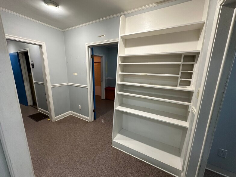 More Photos Of 513 Gaines School Rd, Athens Office Residential For Sale