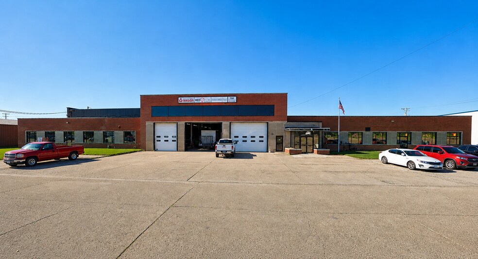 More Photos Of 616 New York Ave, Des Moines Industrial For Sale