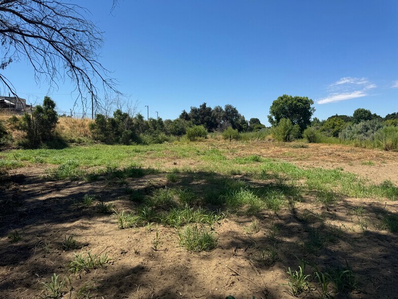 More Photos Of 505 Zeff Rd, Modesto Land For Sale