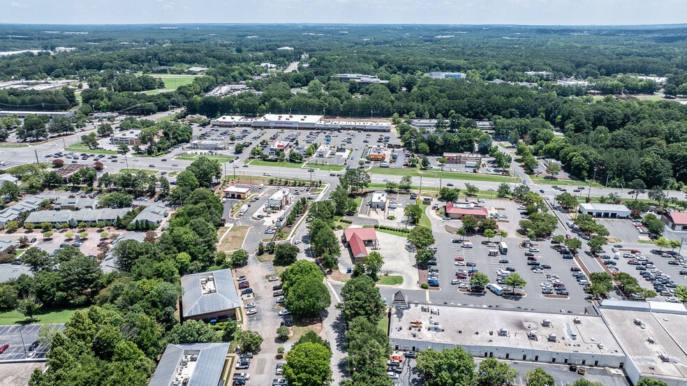 More Photos Of 100 Meredith Dr, Durham Unknown For Lease