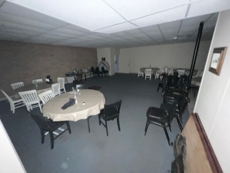 More Photos Of 1120 S 10th St, Frederick Restaurant For Sale