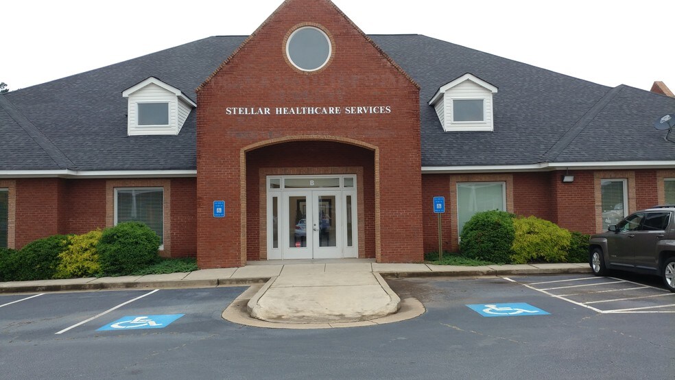 More Photos Of 288 Hwy 314, Fayetteville Medical For Lease