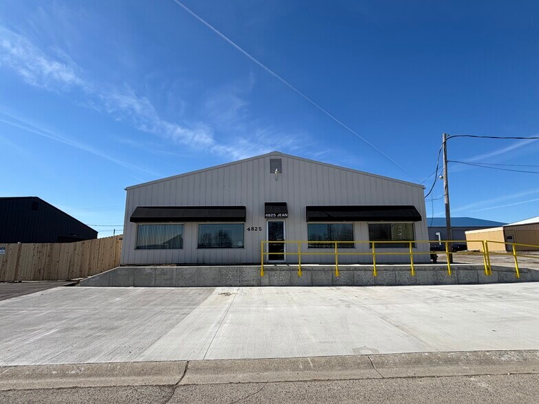 Primary Photo Of 4825 Jean Dr, Fort Wayne Warehouse For Sale