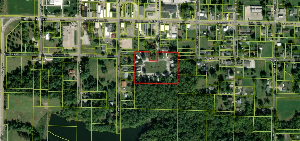 More Photos Of 225 S Barnett, Nauvoo Multifamily For Sale