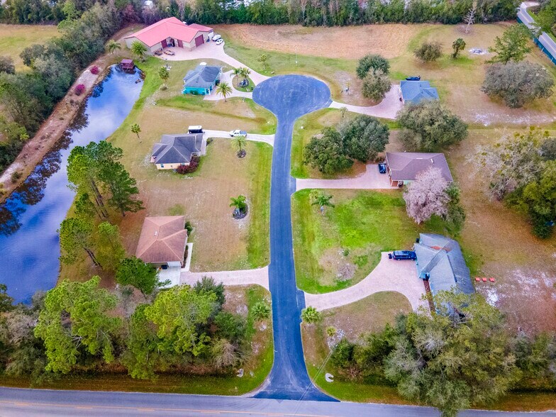 More Photos Of 100 Pilothouse Ct, Palatka Multifamily For Sale