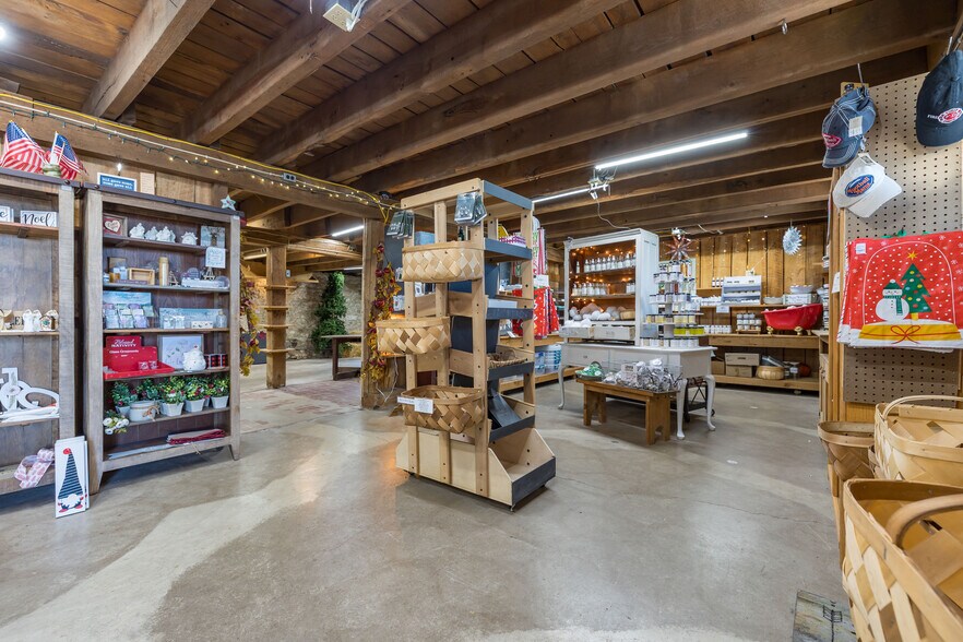 More Photos Of 8724 US Highway 68 N, West Liberty General Retail For Sale