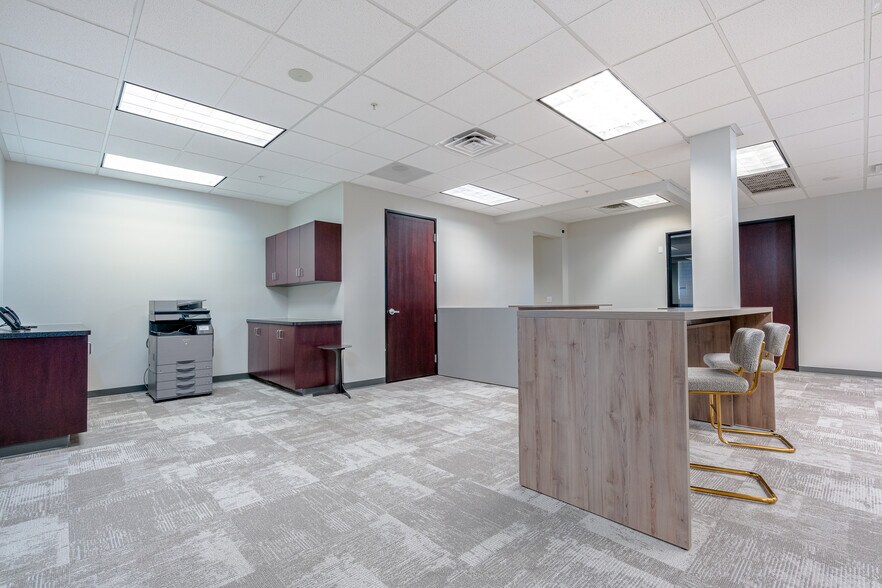 More Photos Of 2450 Saint Rose Pky, Henderson Office For Lease