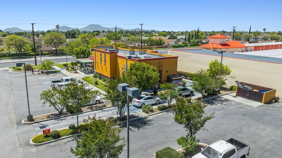 More Photos Of 1320 W Baseline Rd, Rialto Fast Food For Sale