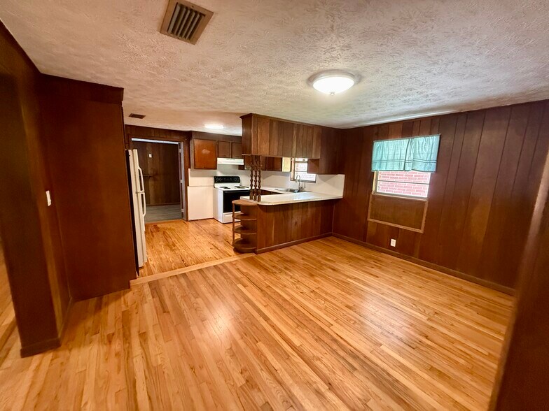 More Photos Of 86050 Pages Dairy Rd, Yulee Office For Sale