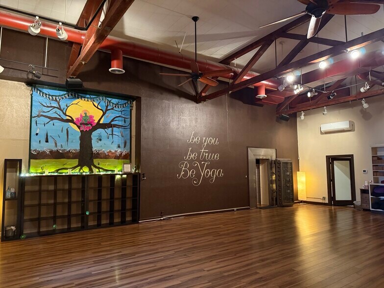 More Photos Of 447 Main St, Placerville General Retail For Sale