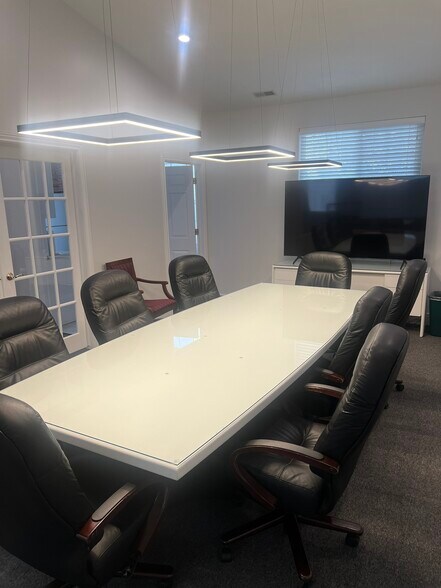 More Photos Of 9537 S 700 E, Sandy Office For Lease