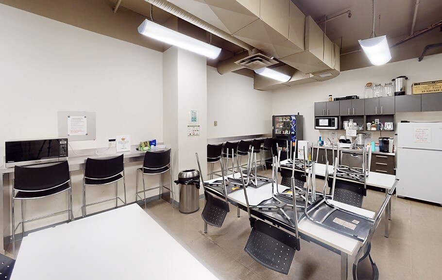 More Photos Of 80 Rorie St, Winnipeg Apartments For Lease