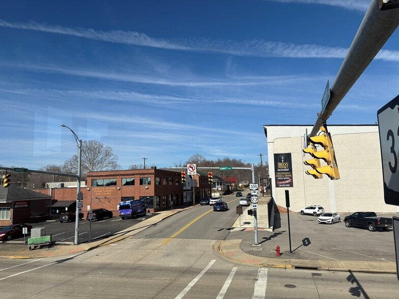 More Photos Of 122 N Market St, Waverly Storefront For Sale