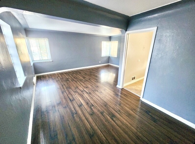 More Photos Of 3233-3249 Steele St, Denver Apartments For Sale