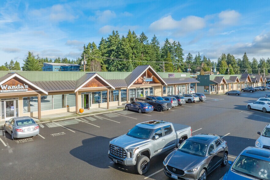 More Photos Of 1105-1115 Regents Blvd, Fircrest Freestanding For Lease