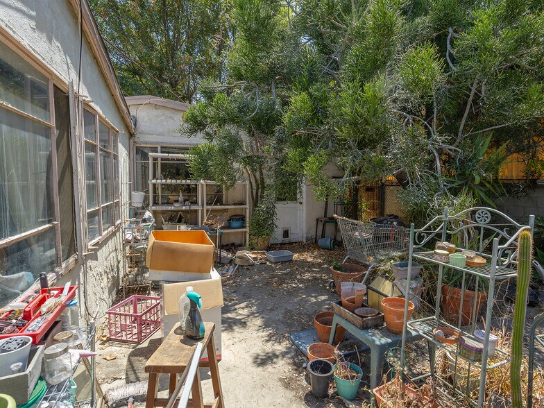More Photos Of 14301 Roscoe Blvd, Panorama City Land For Sale