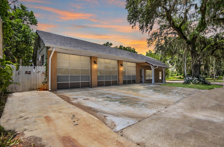 More Photos Of 8929 E Gulf To Lake Hwy, Inverness Auto Repair For Sale