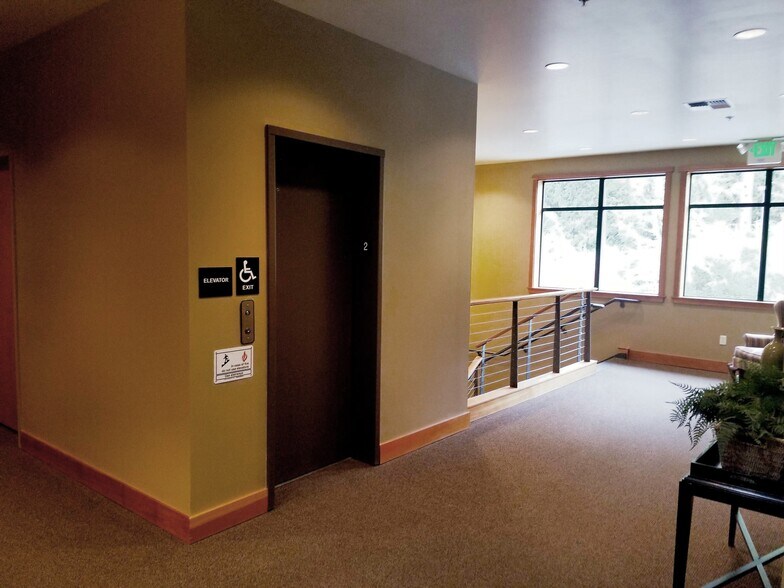 More Photos Of , Poulsbo Office For Sale