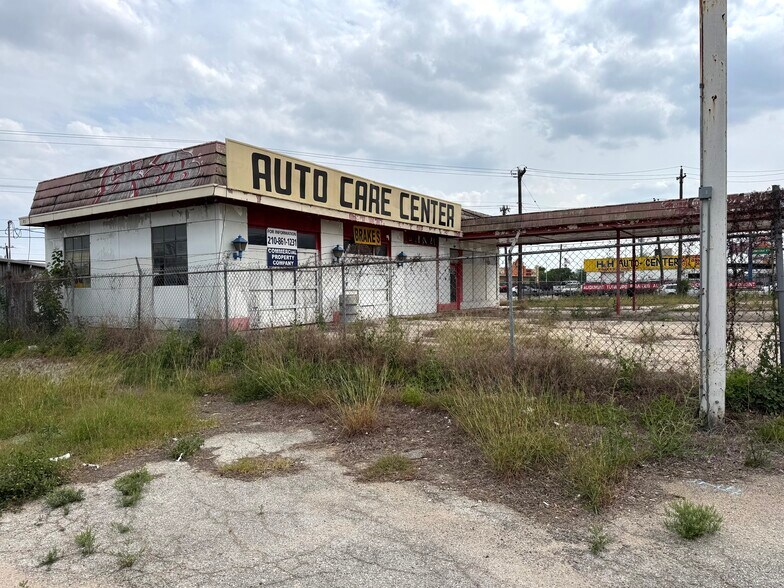 More Photos Of 2122 - 2130 Austin Highway, San Antonio Land For Sale