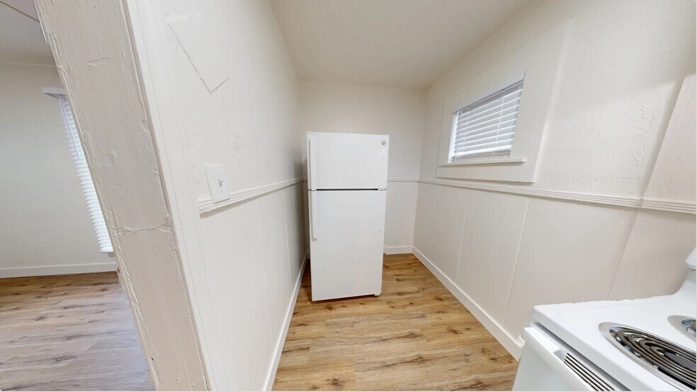 More Photos Of 2715 Twin View Blvd, Shasta Lake Multifamily For Sale