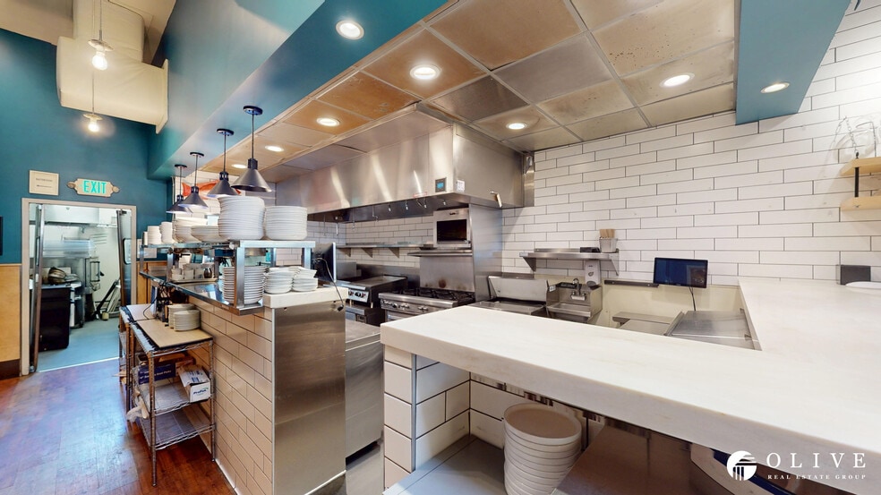 More Photos Of 11 S Tejon St, Colorado Springs Restaurant For Lease