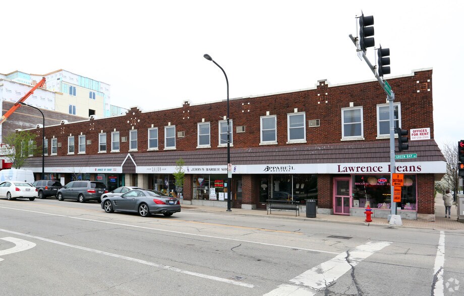 More Photos Of 621 Green Bay Rd, Wilmette Storefront Retail Office For Sale