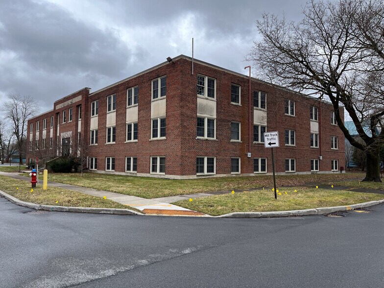 More Photos Of 421 Ridge St, Rome Office Residential For Sale