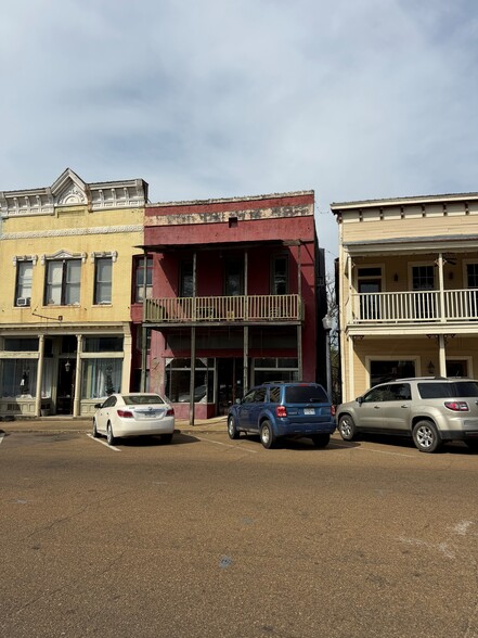 Primary Photo Of 119 N Union St, Canton Storefront For Sale