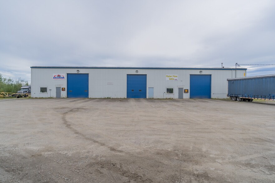 More Photos Of 1285 Queens Way, Fairbanks Warehouse For Sale