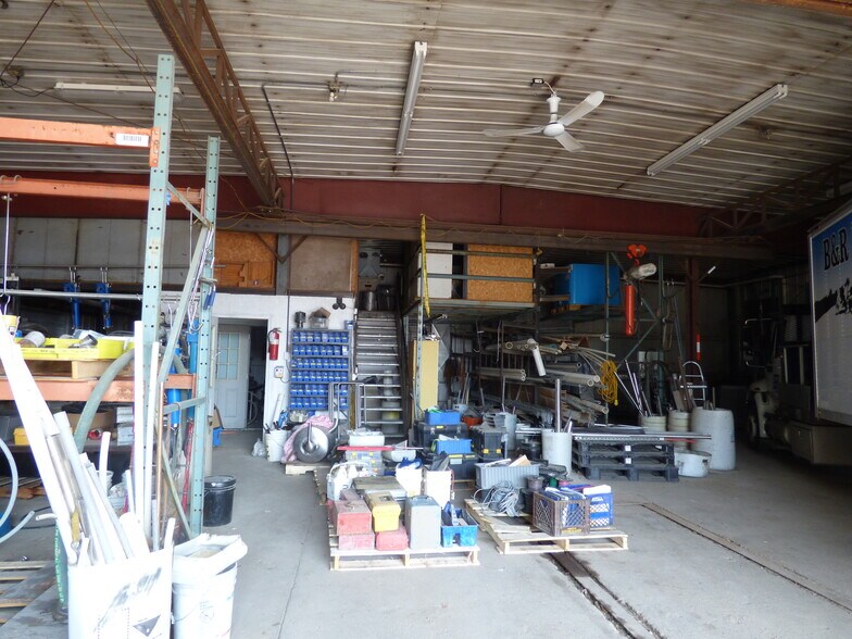 More Photos Of 111 2nd St, Winthrop Warehouse For Sale