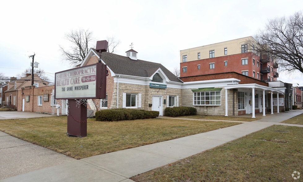 Primary Photo Of 7712 & 7716 W North Avenue, Elmwood Park Storefront Retail Office For Lease