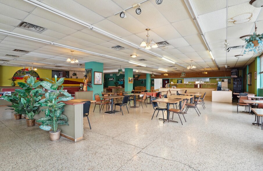More Photos Of 120 Broadway ave, Fairfield General Retail For Sale