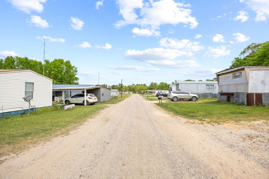 More Photos Of 120 Liberty Ln, Mount Vernon Manufactured Housing Mobile Home Park For Sale