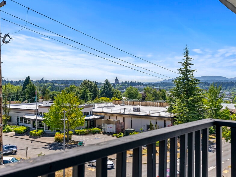 More Photos Of 210 Bethel St NE, Olympia Apartments For Sale