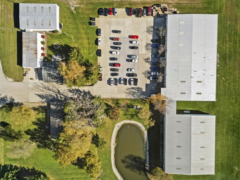 More Photos Of 311 E Corning Rd, Beecher Warehouse For Sale