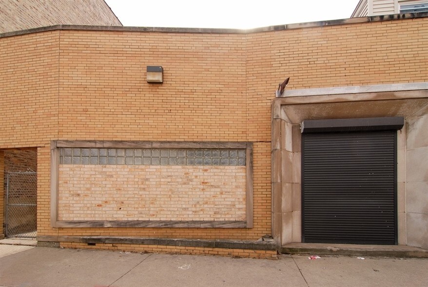 More Photos Of 1908 Saint Charles Rd, Maywood Storefront Retail Residential For Sale