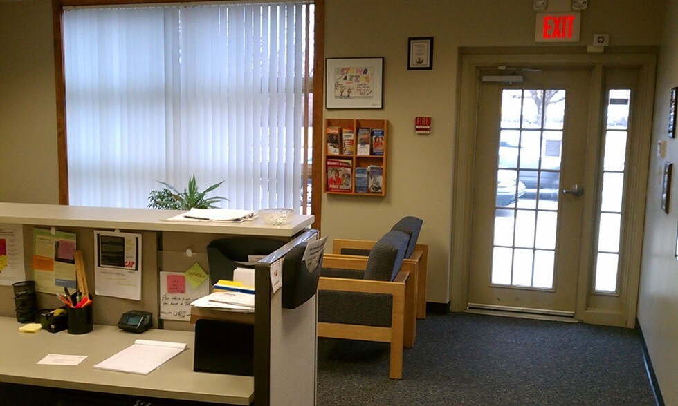 More Photos Of 2425 N Meridian St, Indianapolis Medical For Lease